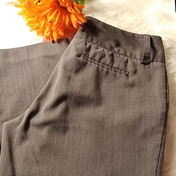 Women's Daisy Fuentes Dress Pants - Picture 4 of 4